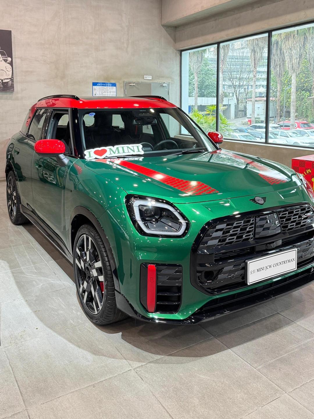 宝马 MINI JCW Countryman