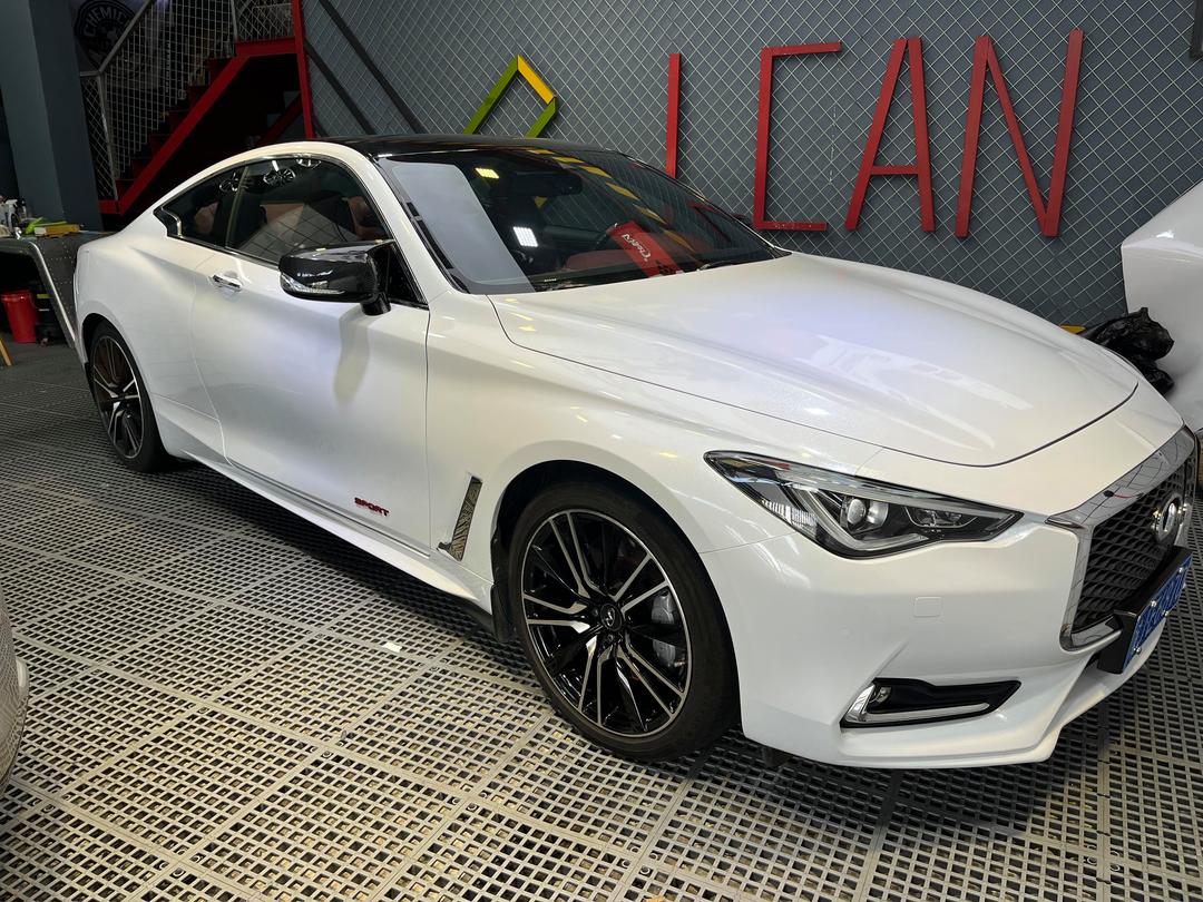 英菲尼迪 Q60