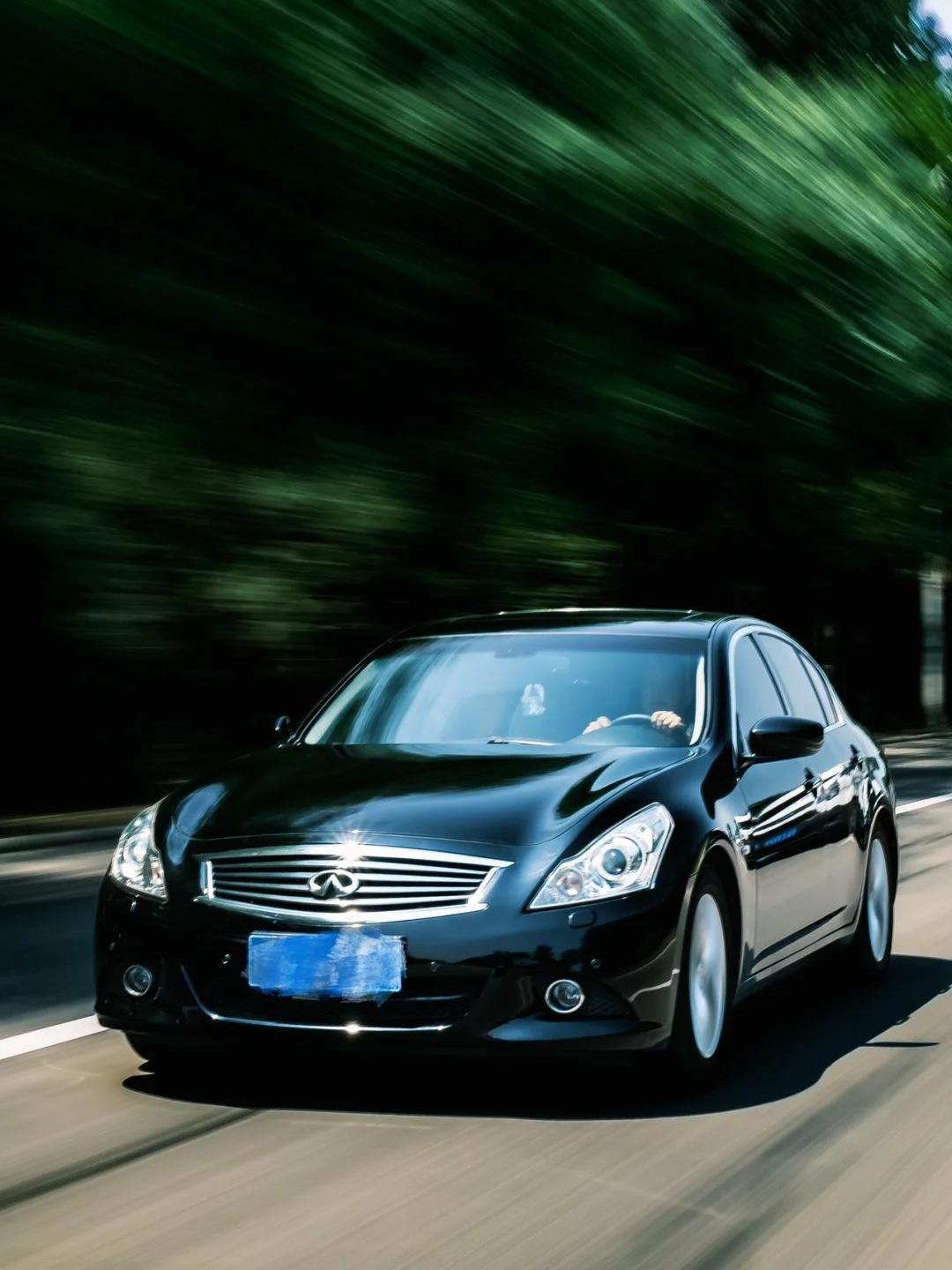 英菲尼迪 G37