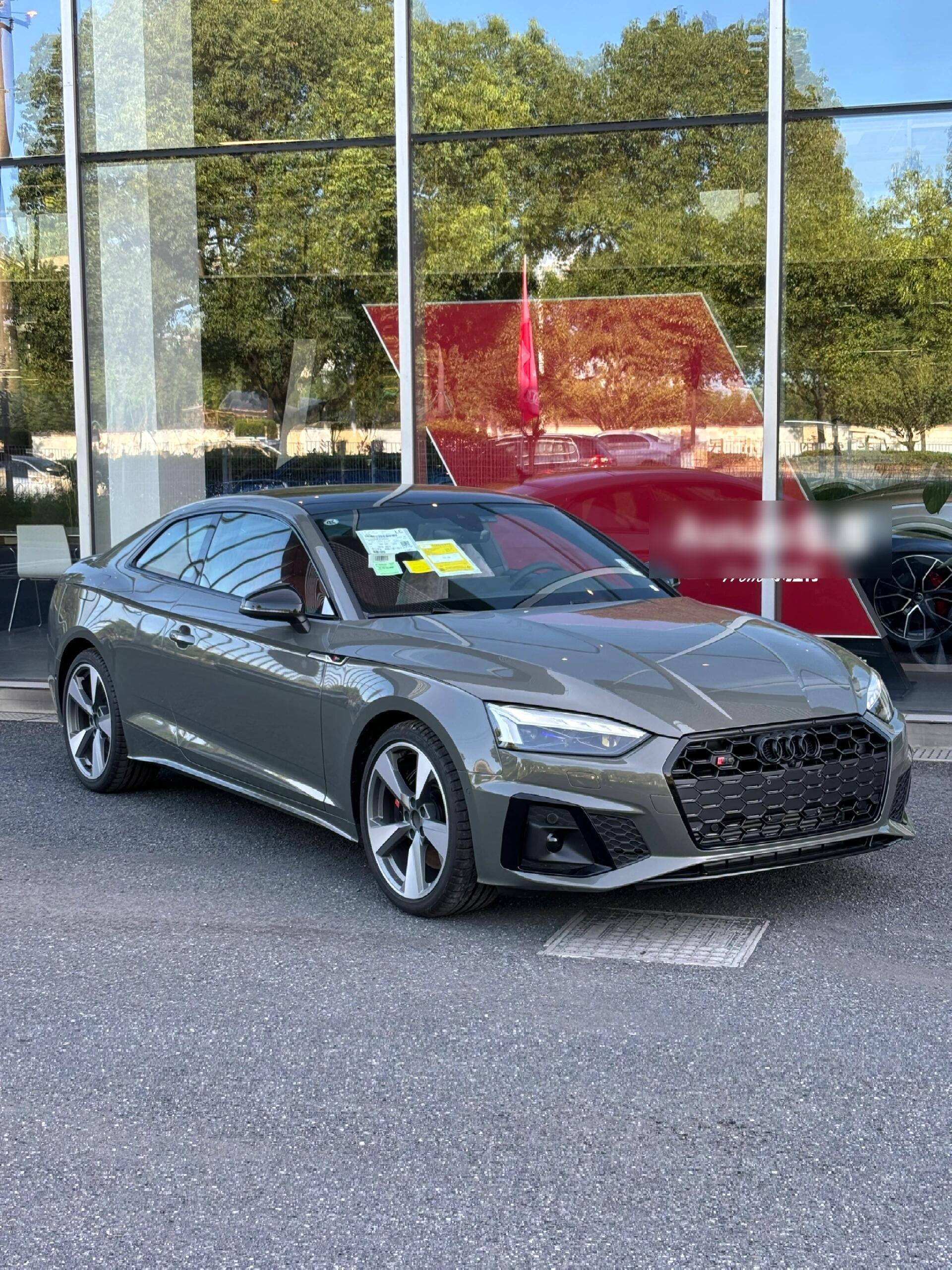 奥迪 S5